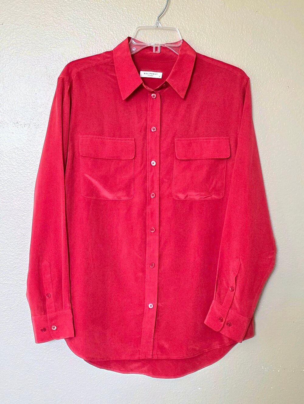 Equipment Femme Womens Red Slim Signature 100% Silk Shirt - Size Small